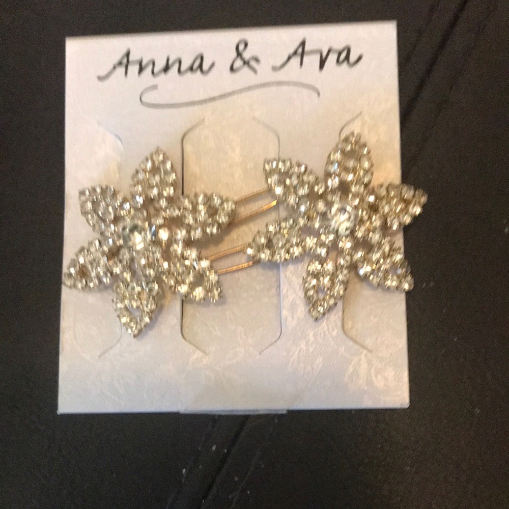 Anna & Ava Gold Crystal Flower Hair Clips - Set of 2